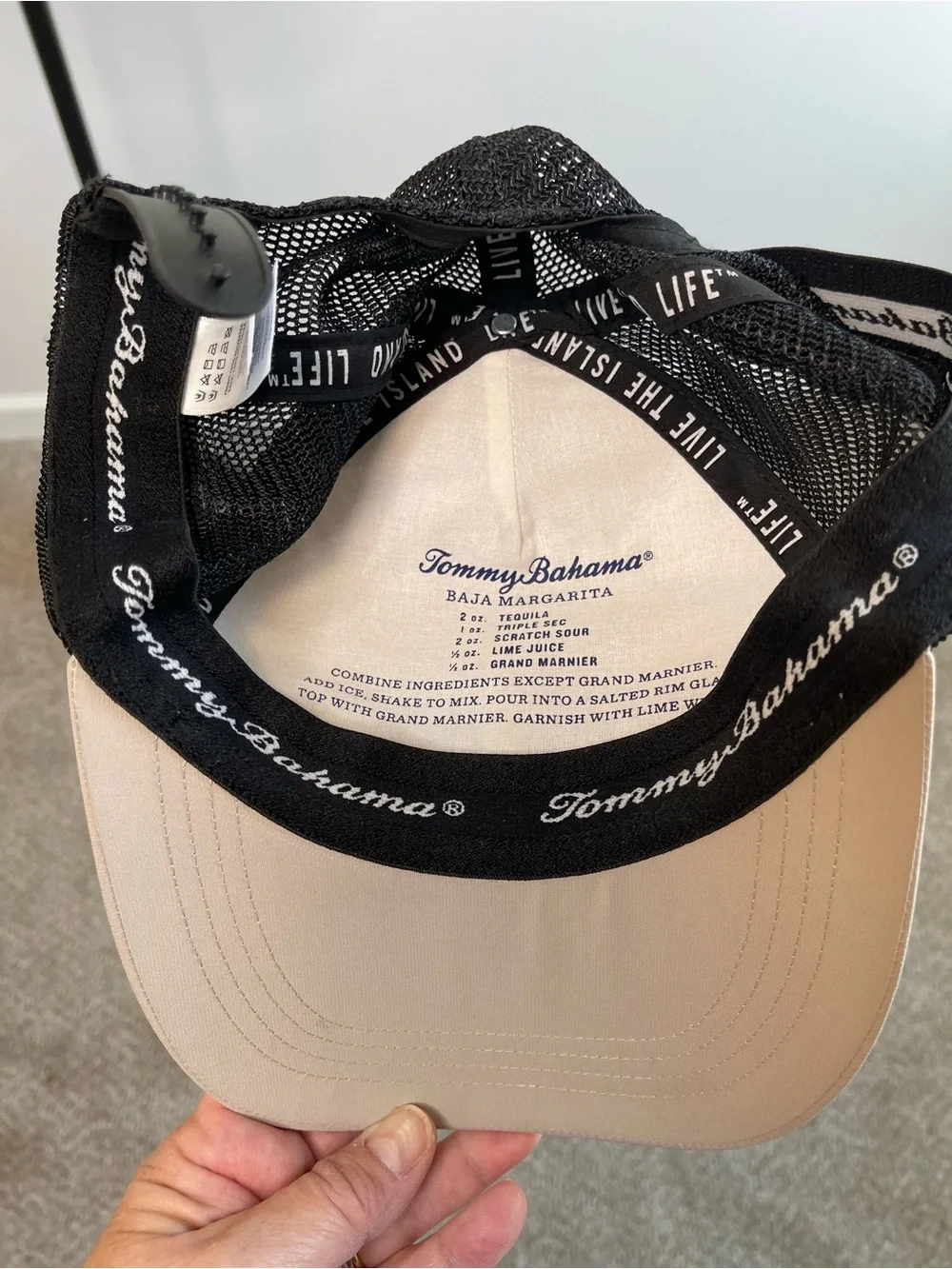 Tommy Bahama 